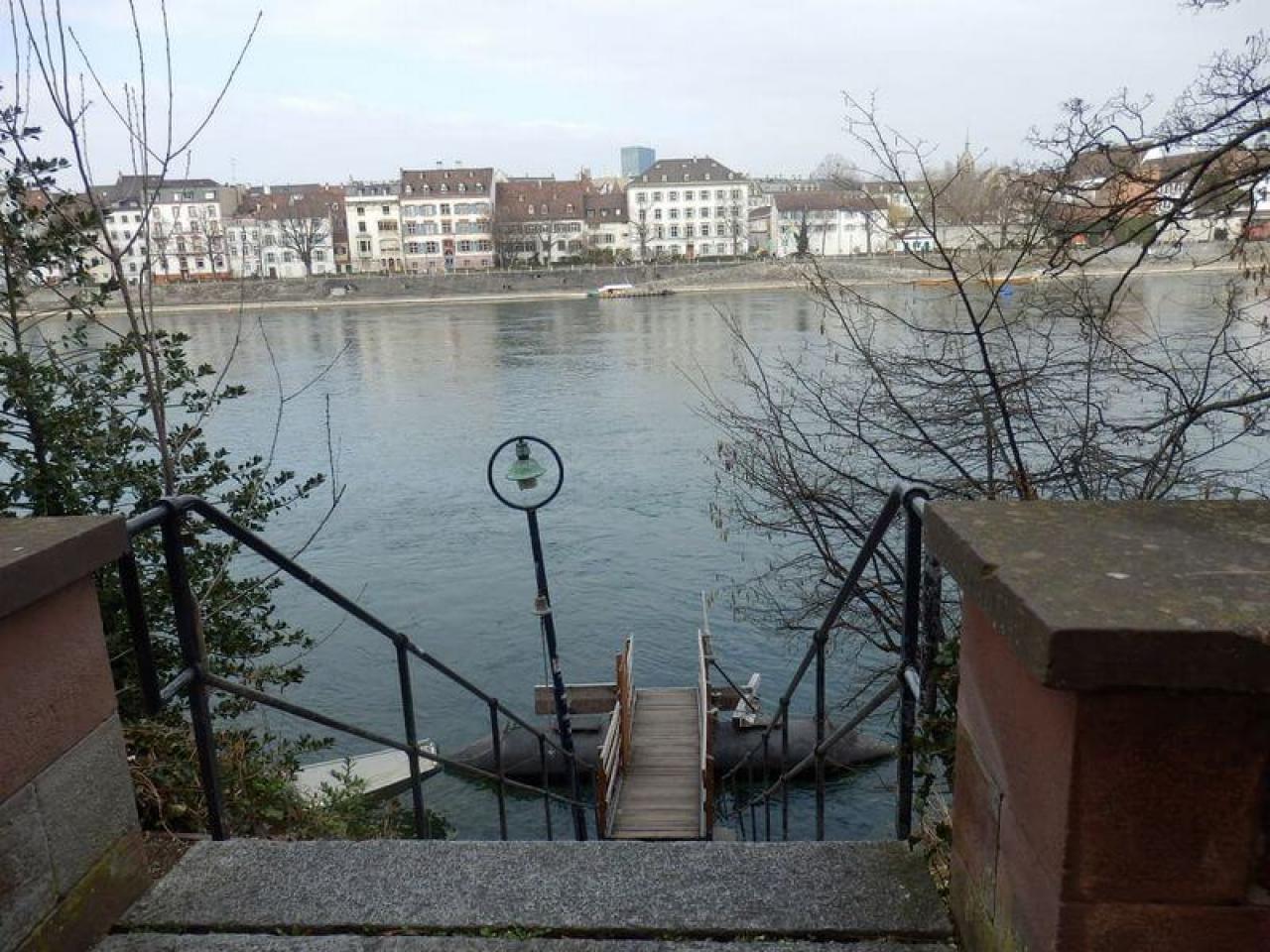 バーゼル-ライン川の渡し舟乗り場