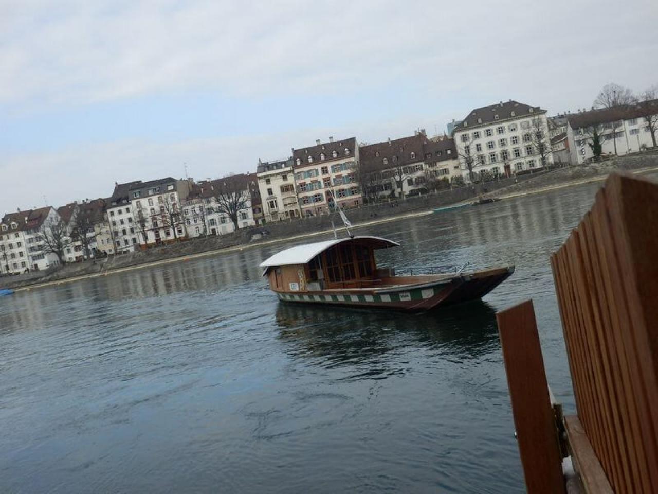 バーゼル-ライン川の渡し舟