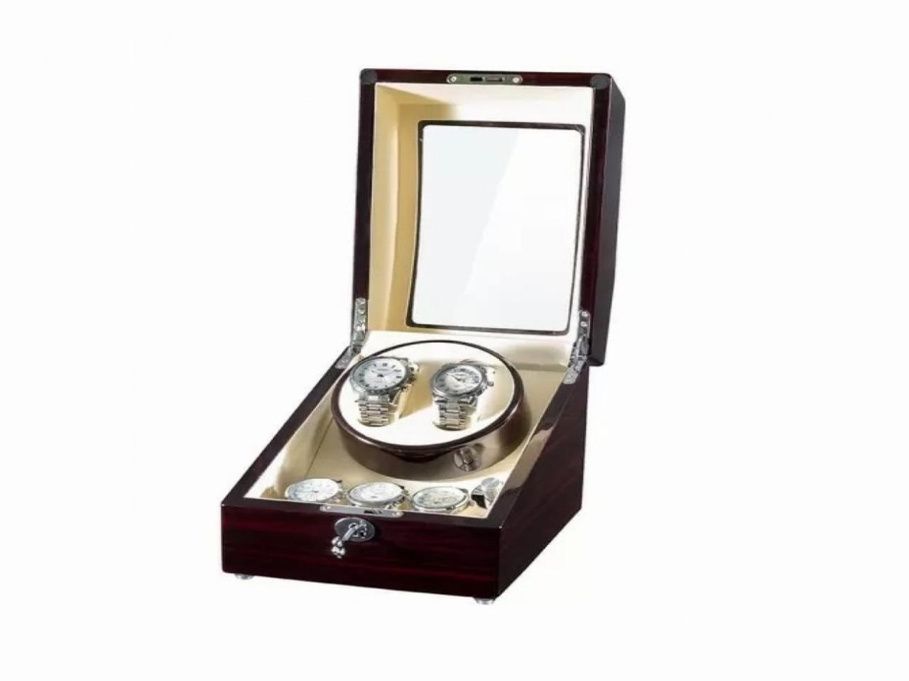 ワインディングマシーンを選ぶコツは愛用の腕時計にサイズ・重さ・方向・回転数をチェック