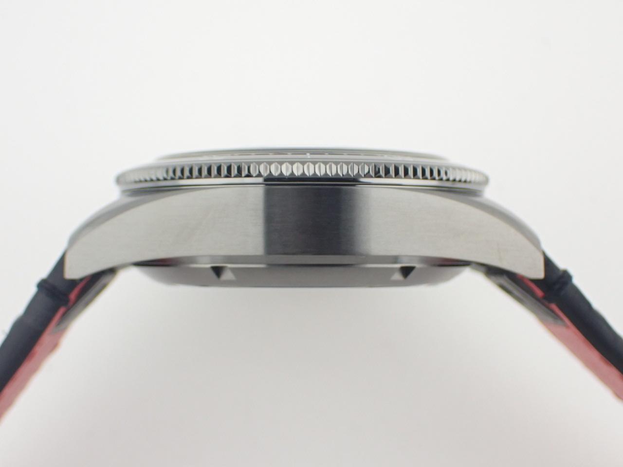 タグ・ホイヤー CBE511C.FC8280 ケースサイド