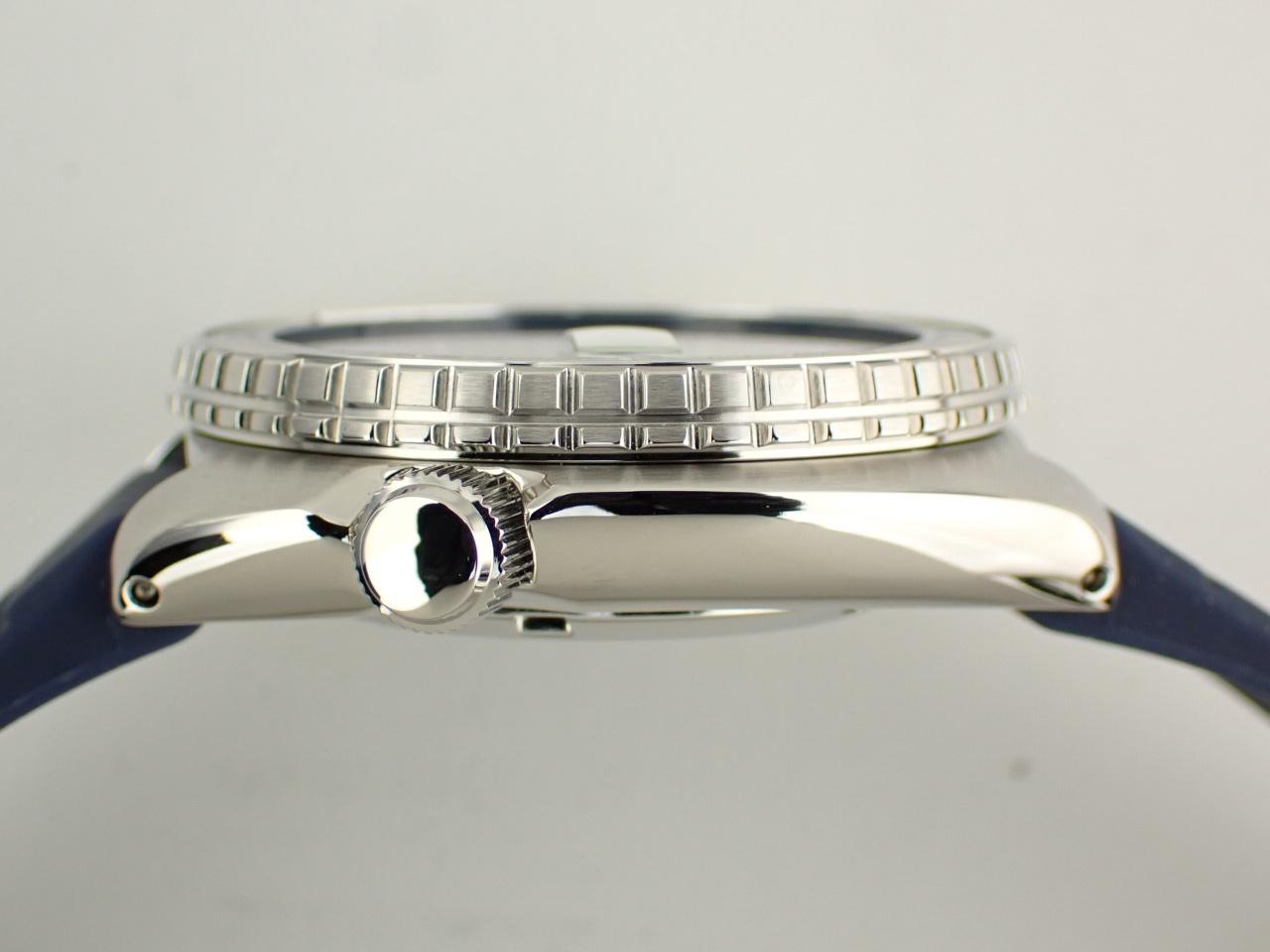 セイコー SBDY137 ケースサイド、リューズ