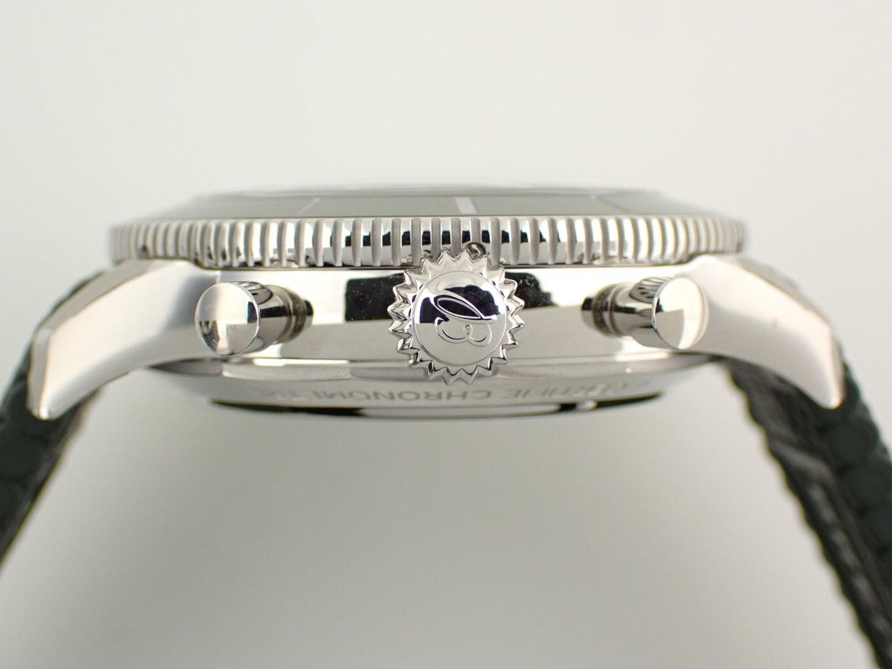 ブライトリング AB0156361L1S1 ケースサイド、リューズ