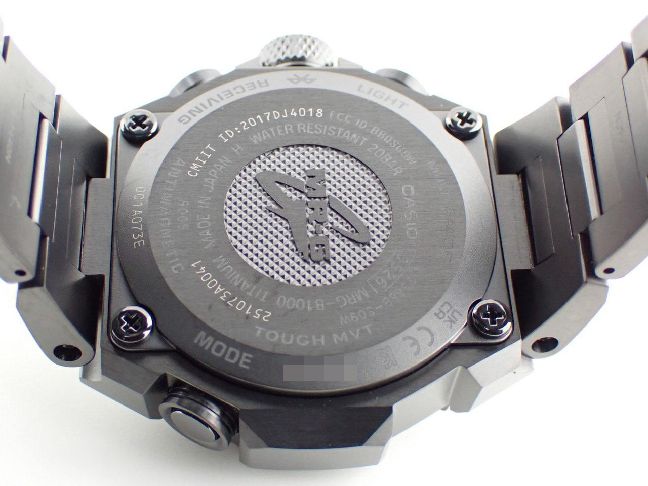 カシオ MRG-B1000B-1AJR 裏蓋