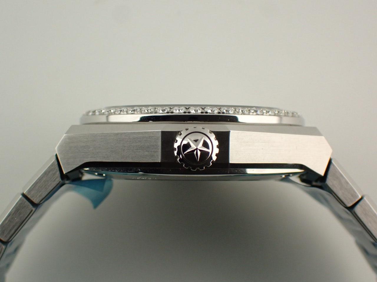 ゼニス 16.9200.670/01.MI001 ケースサイド、リューズ