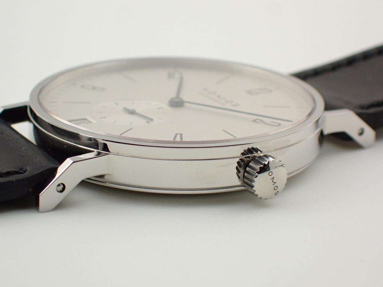 ノモス TN1B1W2L 文字盤