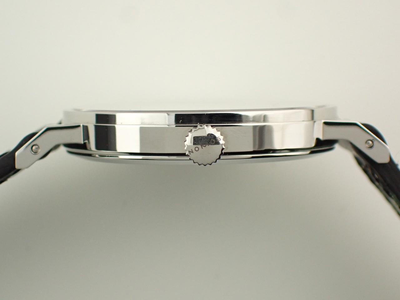 ノモス TN1B1W2L ケースサイド、リューズ