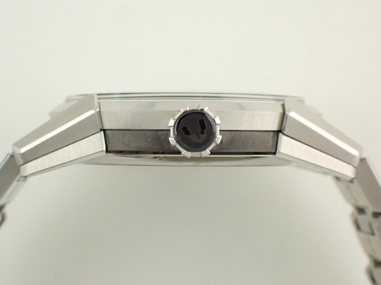 ミナセ VM14-M01GBL-SSB ケースサイド、リューズ