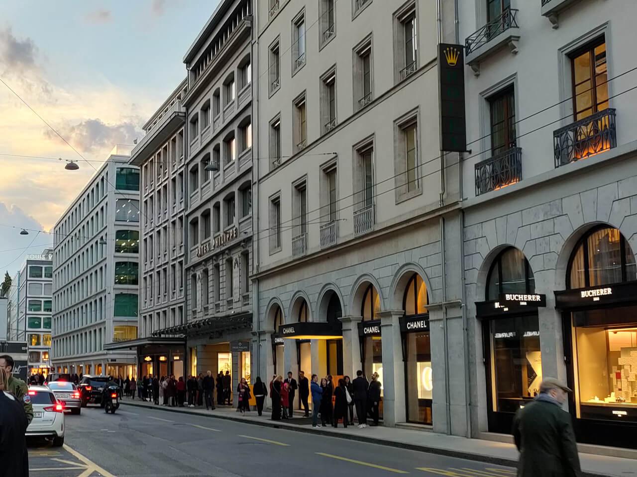 時計投資のパラダイムシフト｜金相場4倍・フラン高で高級時計の資産価値はどう変わる？今が『最後の買い時』か？｜時計買取のピアゾ