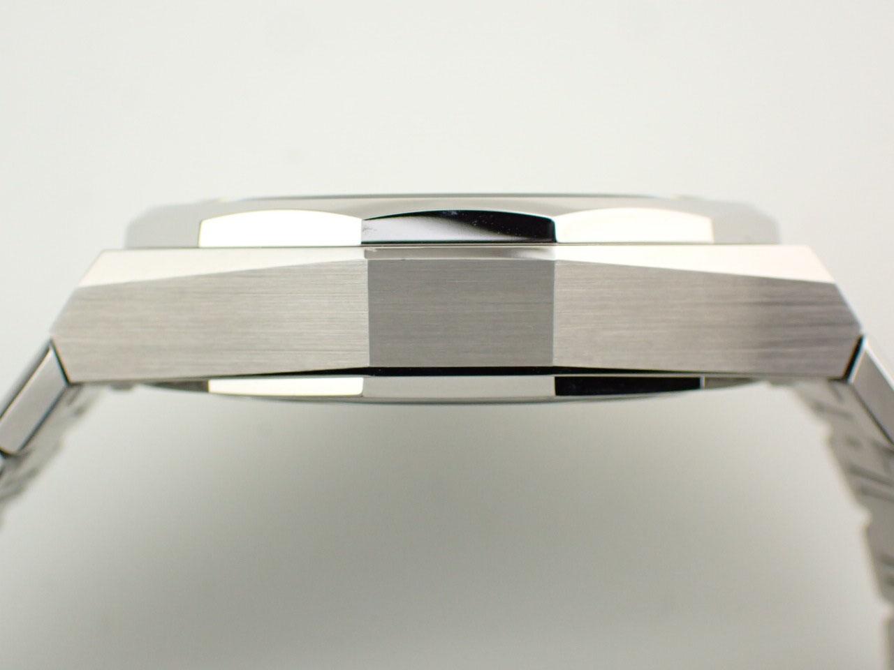 ゼニス 03.9300.3620/79.I001 ケースサイド