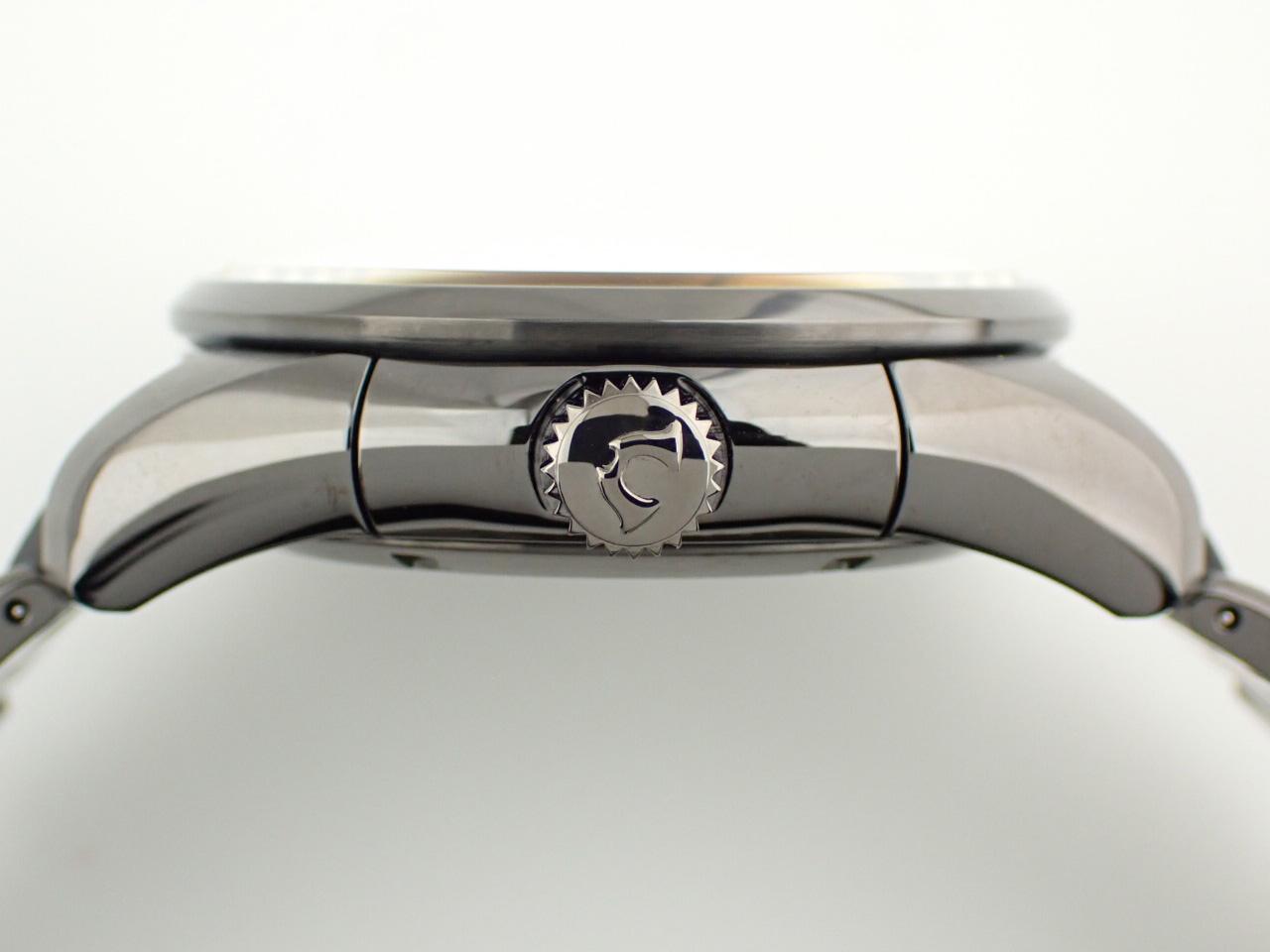 シチズン NZ0004-57E ケースサイド、リューズ