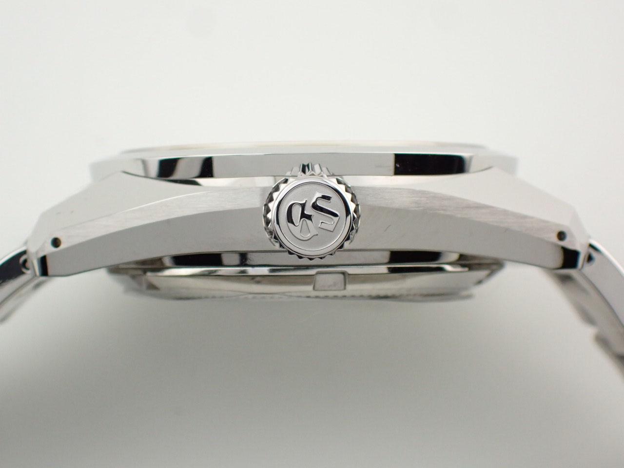 グランドセイコー SBGH301 ケースサイド、リューズ