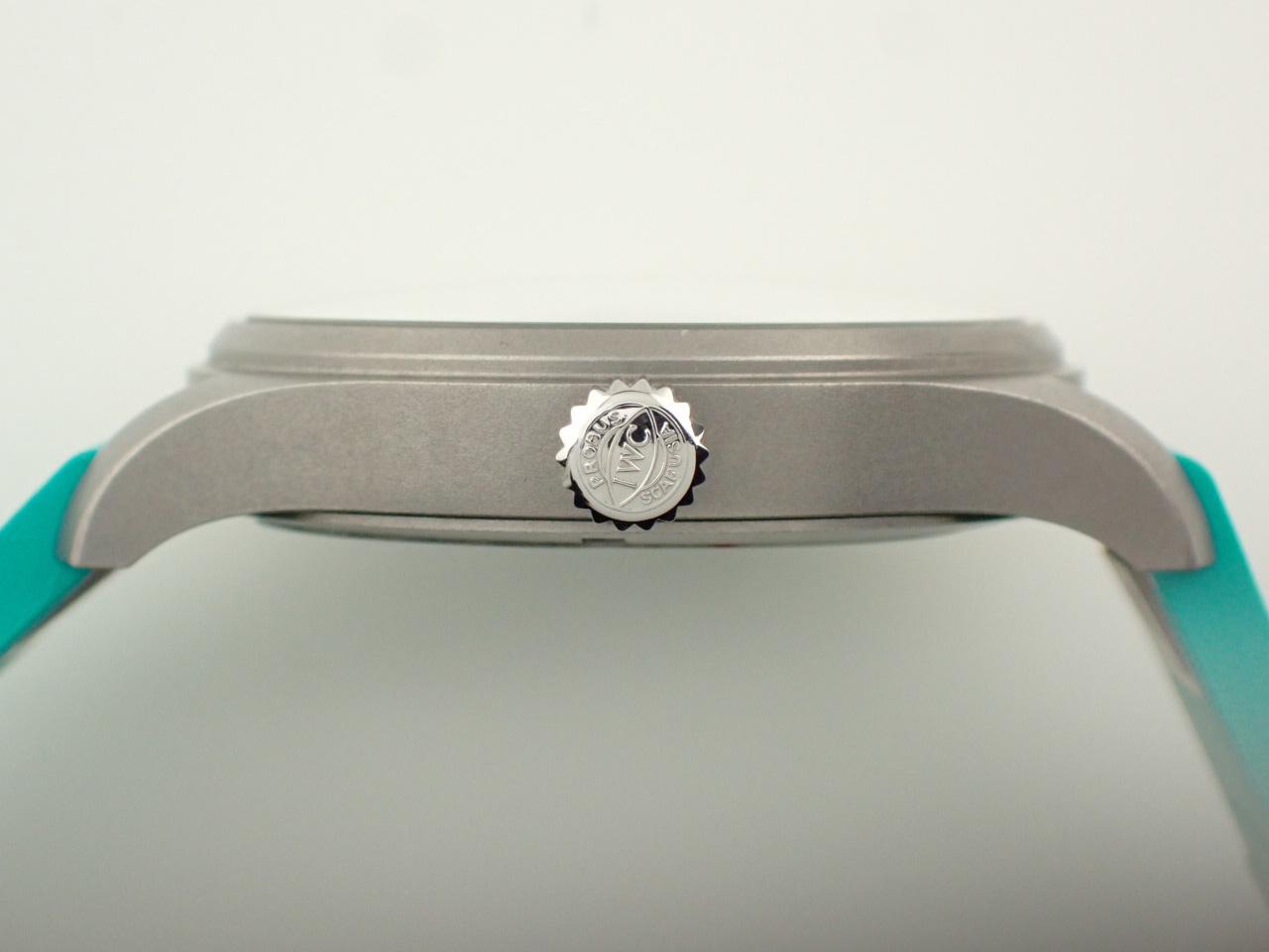 IWC IW328210 ケースサイド、リューズ