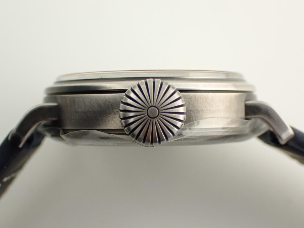 ゼニス 11.1942.679/53.C808 ケースサイド、リューズ