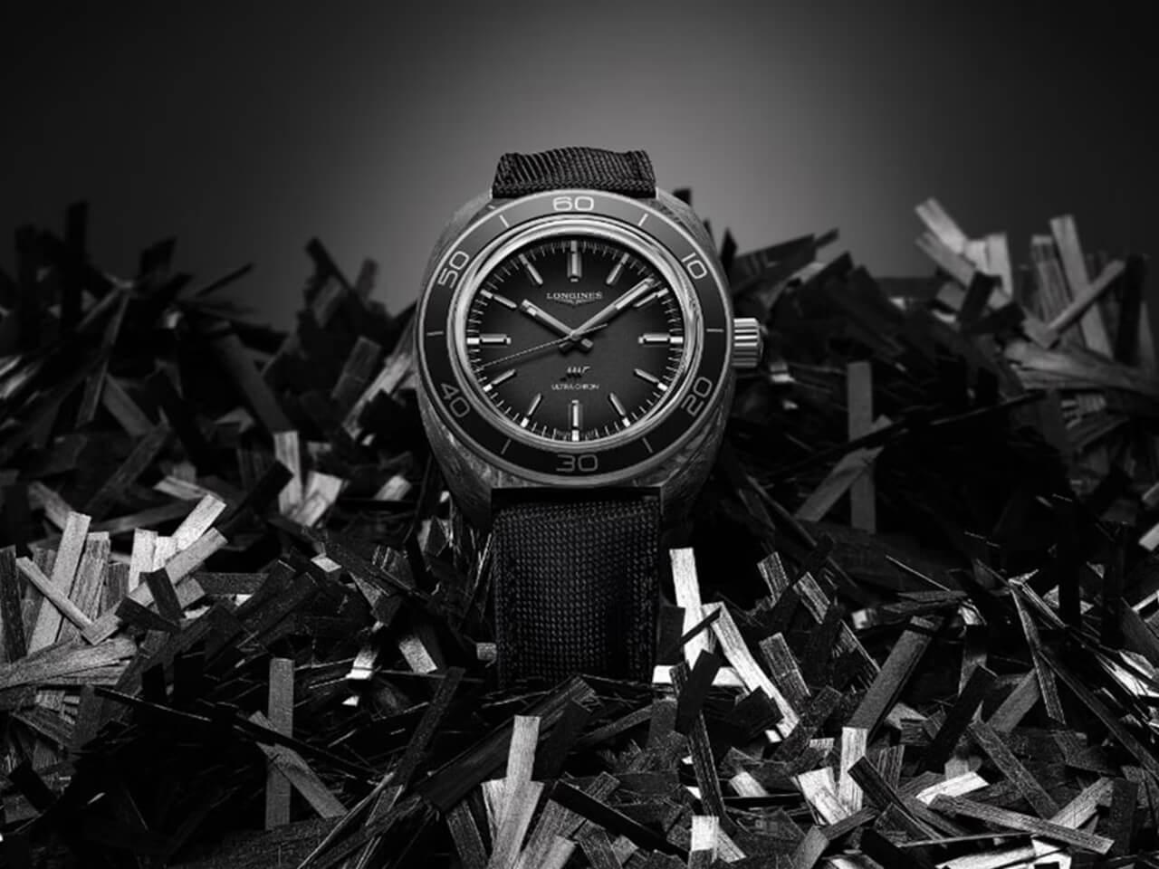 Longines（ロンジン）ウルトラ-クロン カーボン　Ref.L2.839.4.52.2