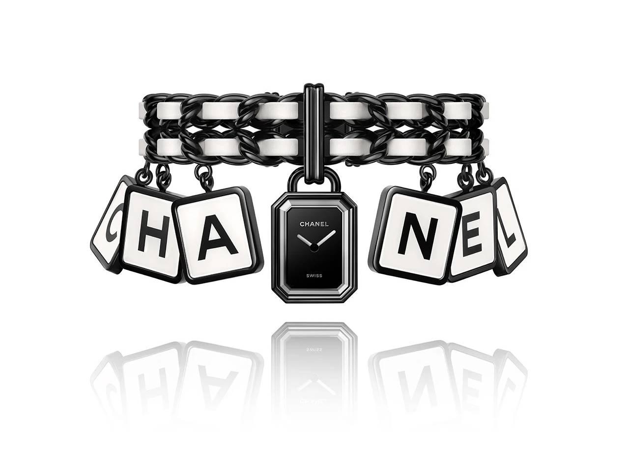 プルミエール COCO GAME　ホワイトカーフスキンブレスレット ステンレススティールケース ブラックラッカーダイヤル CHANELチャーム6個