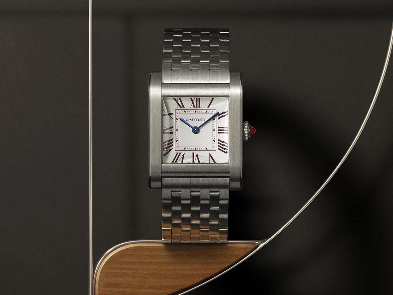 カルティエ プリヴェ タンク ノルマル プラチナ ボルドー Ref.CRWHTA0032 2026年新作