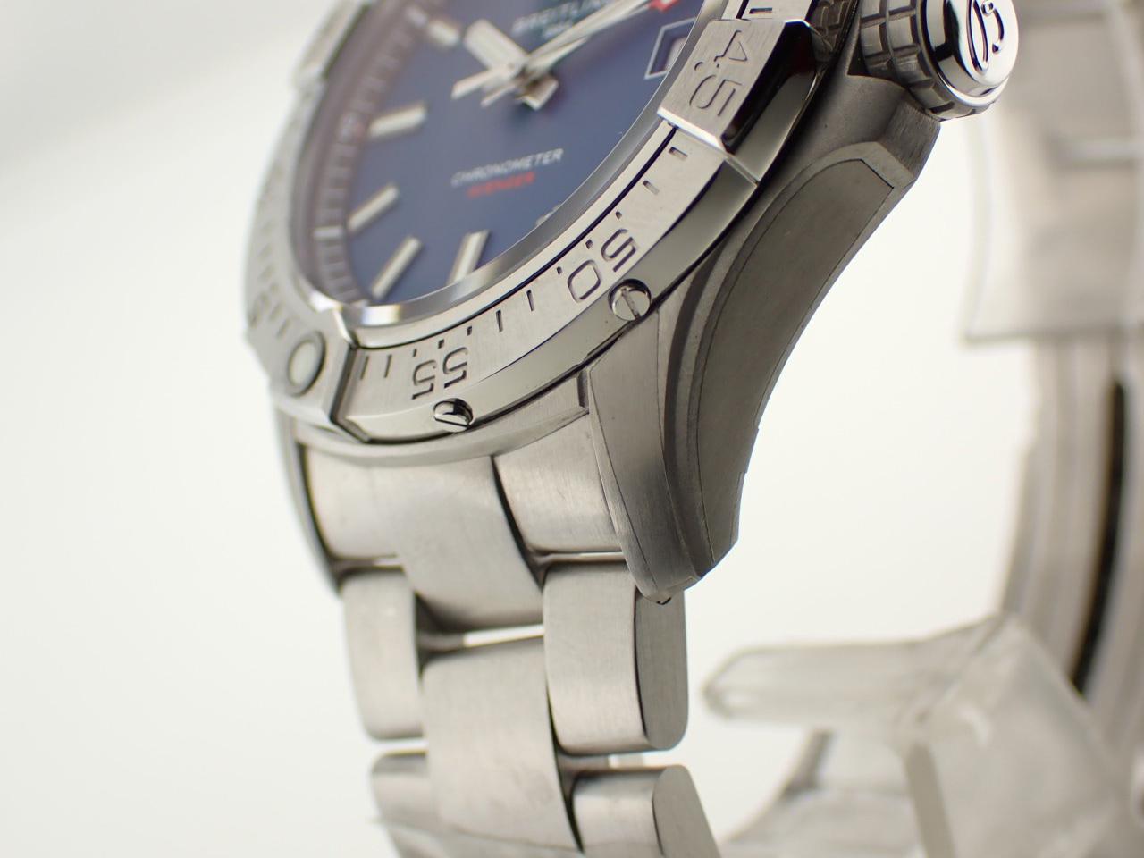 ブライトリング A17328101C1A1 文字盤