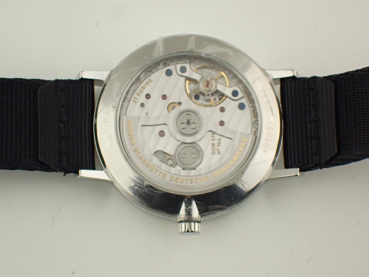ノモス AB161011BL2 裏蓋