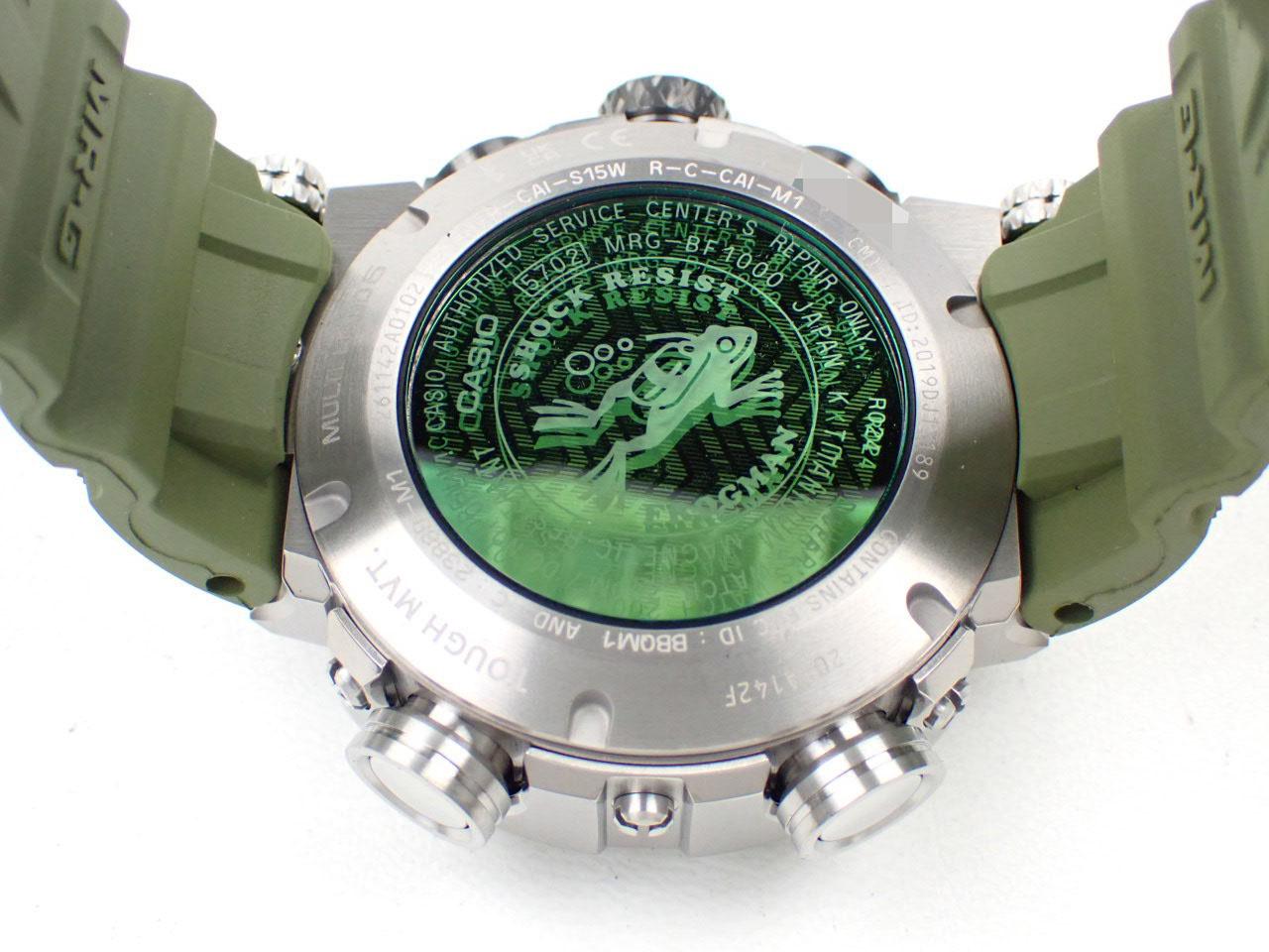 カシオ MRG-BF1000RG-3AJR 裏蓋