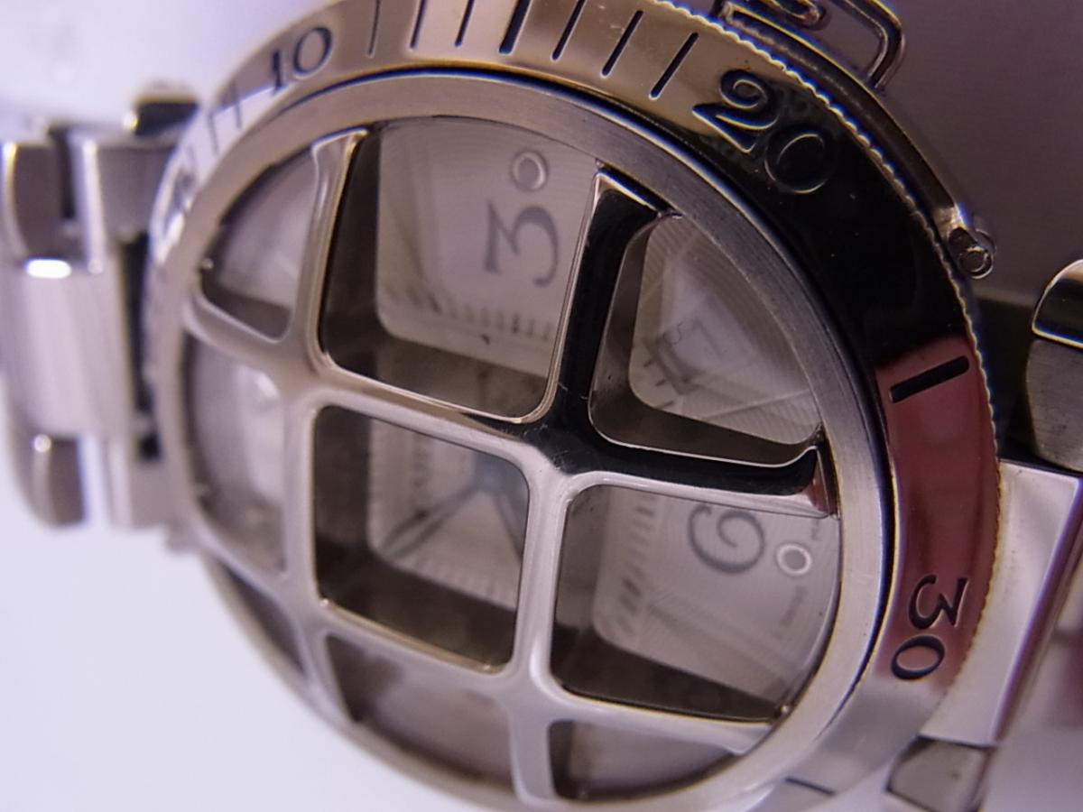 カルティエ Cartier パシャ グリッド 38 コンベックス 裏スケルトン SS シルバー 文字盤 自動巻き オートマ メンズ 腕時計 ドーム W31059H3の買取り実績