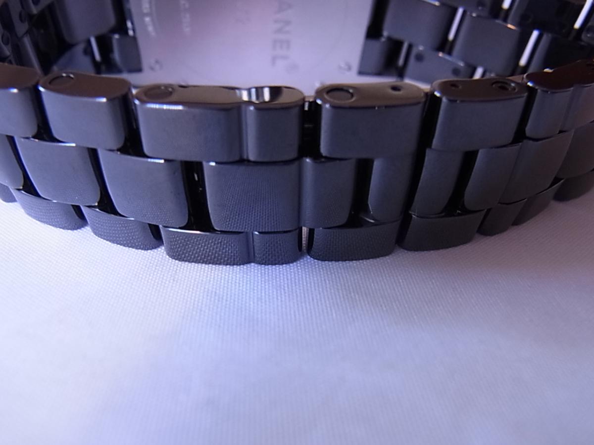 シャネル J12 H0940 ブレスバックル・ベルト