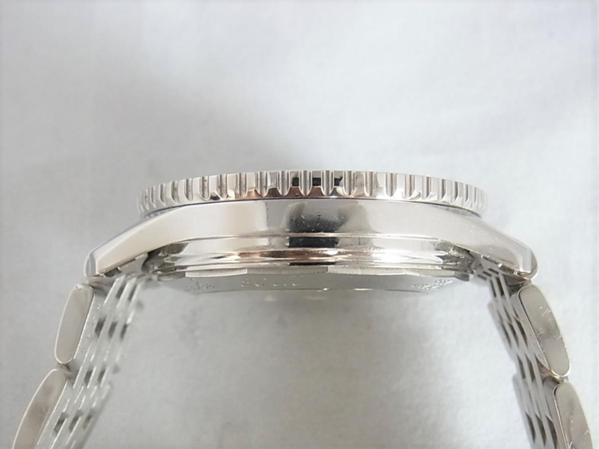 ブライトリング ナビタイマー A12023 横