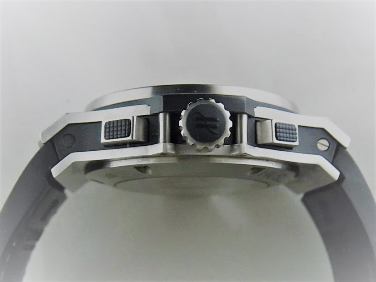 ウブロビッグバンエヴォリューション301.SX.1170.RX.1104 ダイヤベゼル　44mm　メンズ腕時計　買い取り実績　3時リューズサイド画像