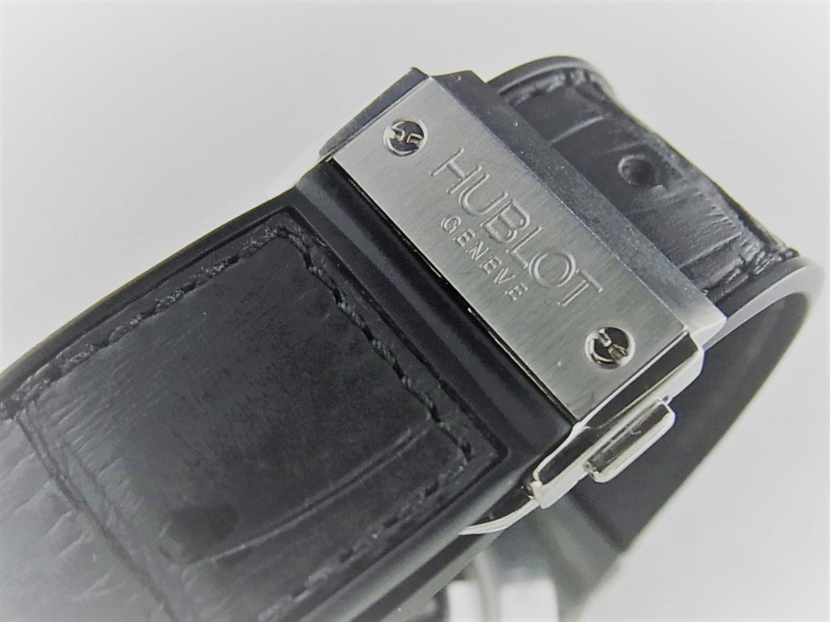 ウブロビッグバンエヴォリューション301.SX.1170.RX.1104 ダイヤベゼル　44mm　メンズ腕時計　高価売却　バックル画像