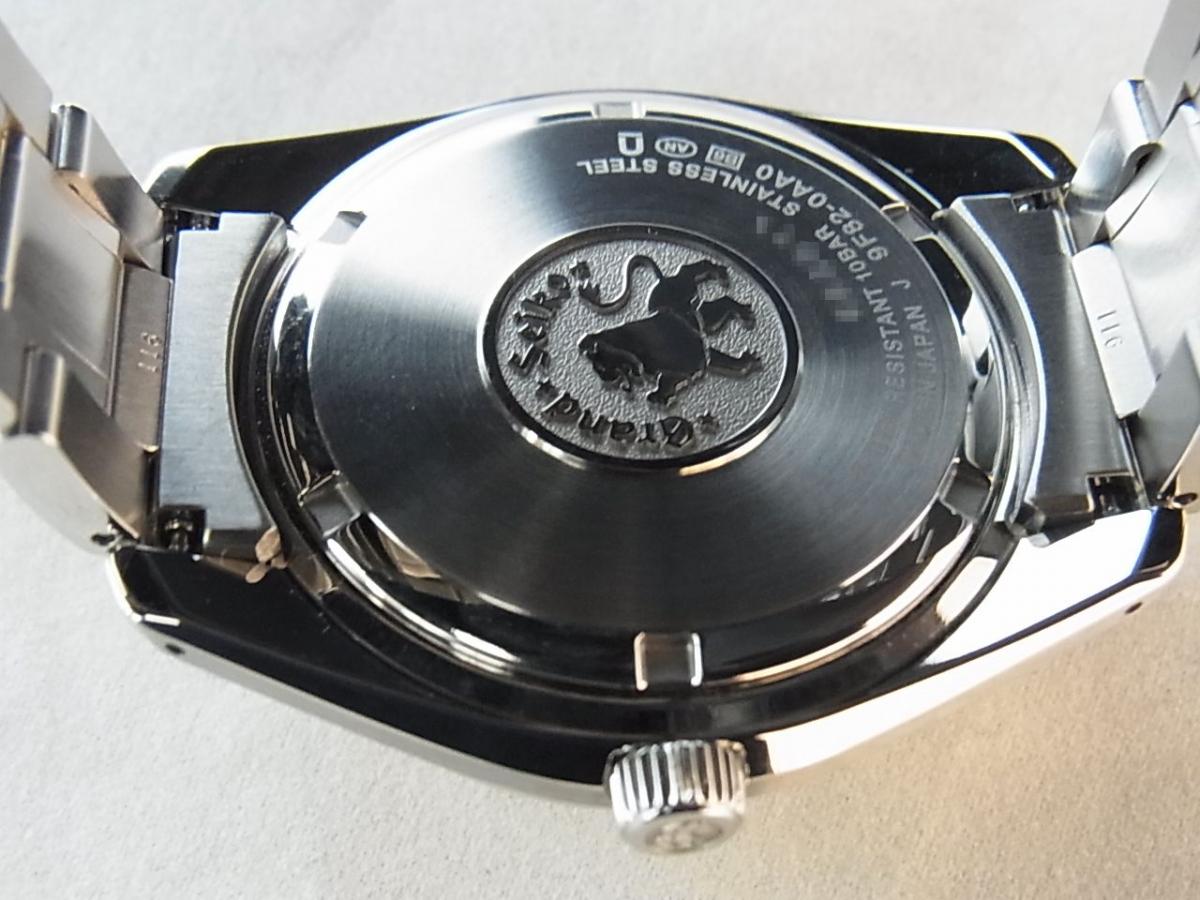 グランドセイコー　マスターショップ限定　クオーツ9F82 SBGV005　メンズ腕時計　売却実績　裏蓋画像