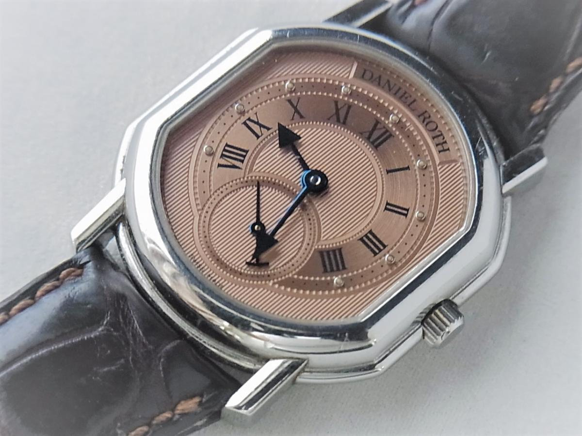 ダニエルロート クラシックスモールセコンド(207.j.10.042.CC.BA)　メンズ腕時計　買取り実績　フェイス斜め画像