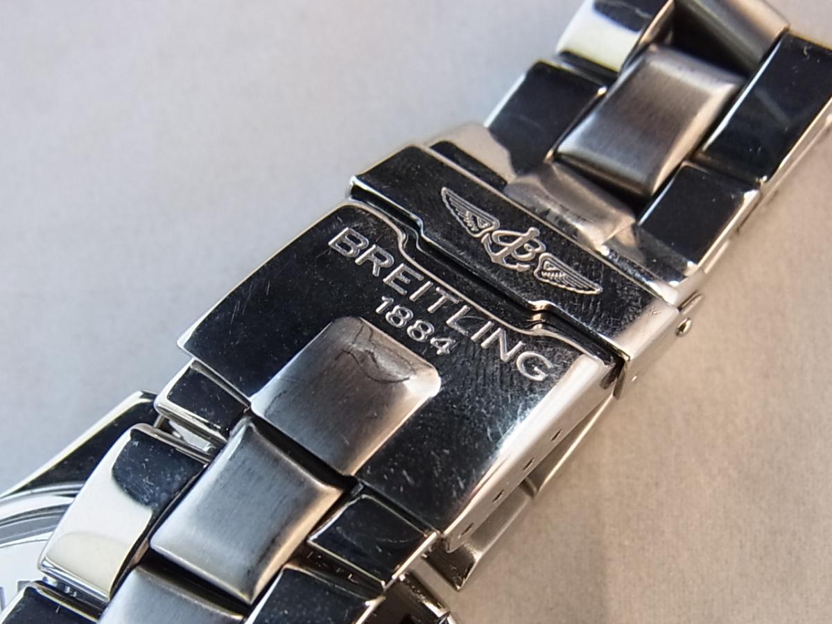 ブライトリング クロノＢ2　Ａ42362 100m防水機能搭載モデル　メンズ腕時計　高価売却　バックル画像