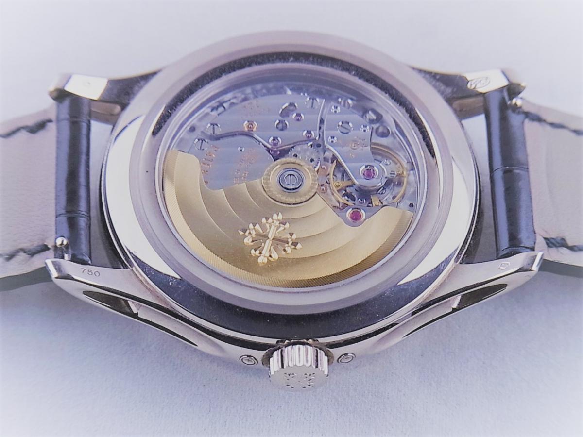 パテックフィリップアニュアル(年次)カレンダー　5205G-001 メンズ腕時計　売却実績　裏蓋画像