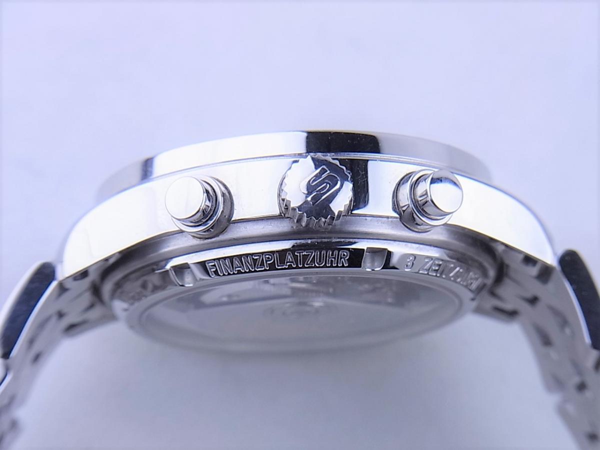 SINN 6000　ファイナンシャル6000シリーズ ファイナンシャル・クロノグラフ、３タイムゾーンＵＴＣ機能搭載　メンズ腕時計　買い取り実績　3時リューズサイド画像
