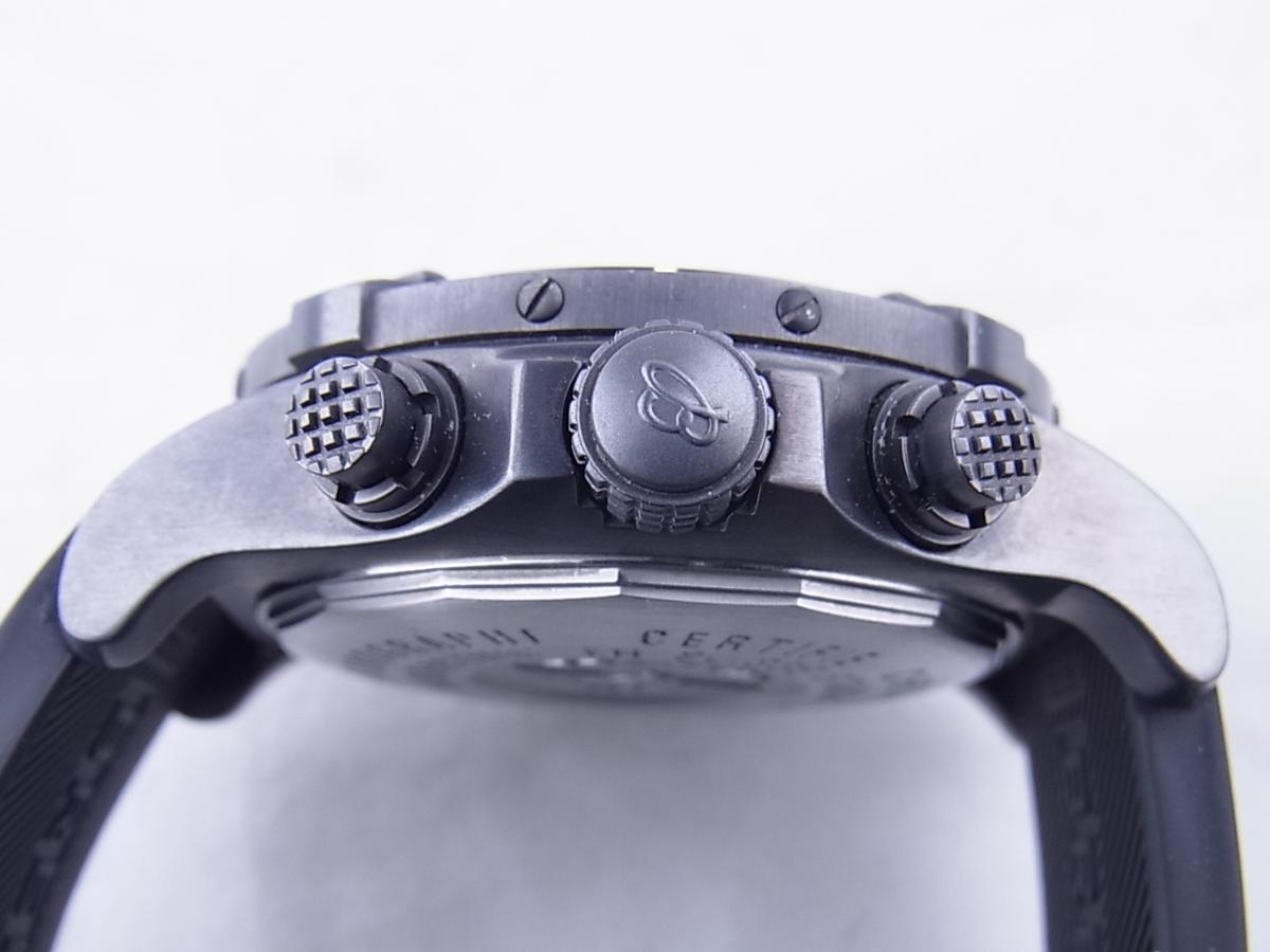 ブライトリング アベンジャースカイランドM13380 M133802C/BC73 2007年モデル　世界限定2000本　スカイライン　ブラックスチール メンズ腕時計　買い取り実績　3時リューズサイド画像