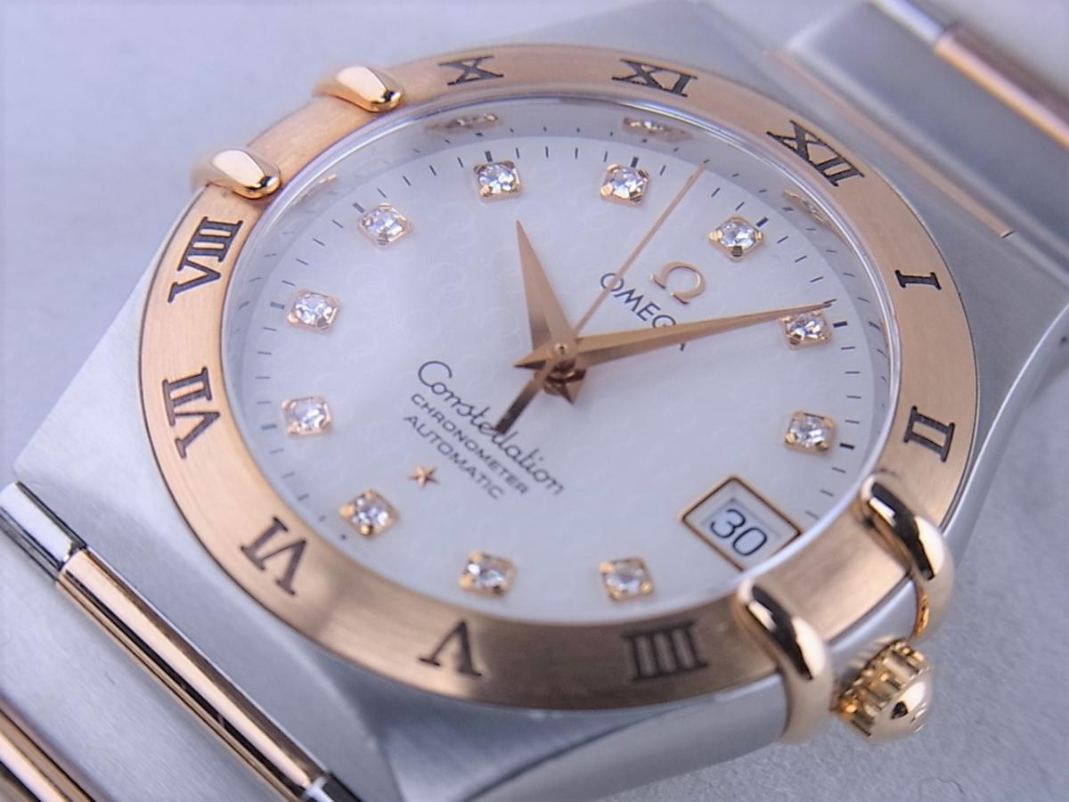 オメガ コンステレーション50th 1304.35 11Pダイヤモンドインデックス　コンビモデル　35.5mmメンズ腕時計　買取り実績　フェイス斜め画像
