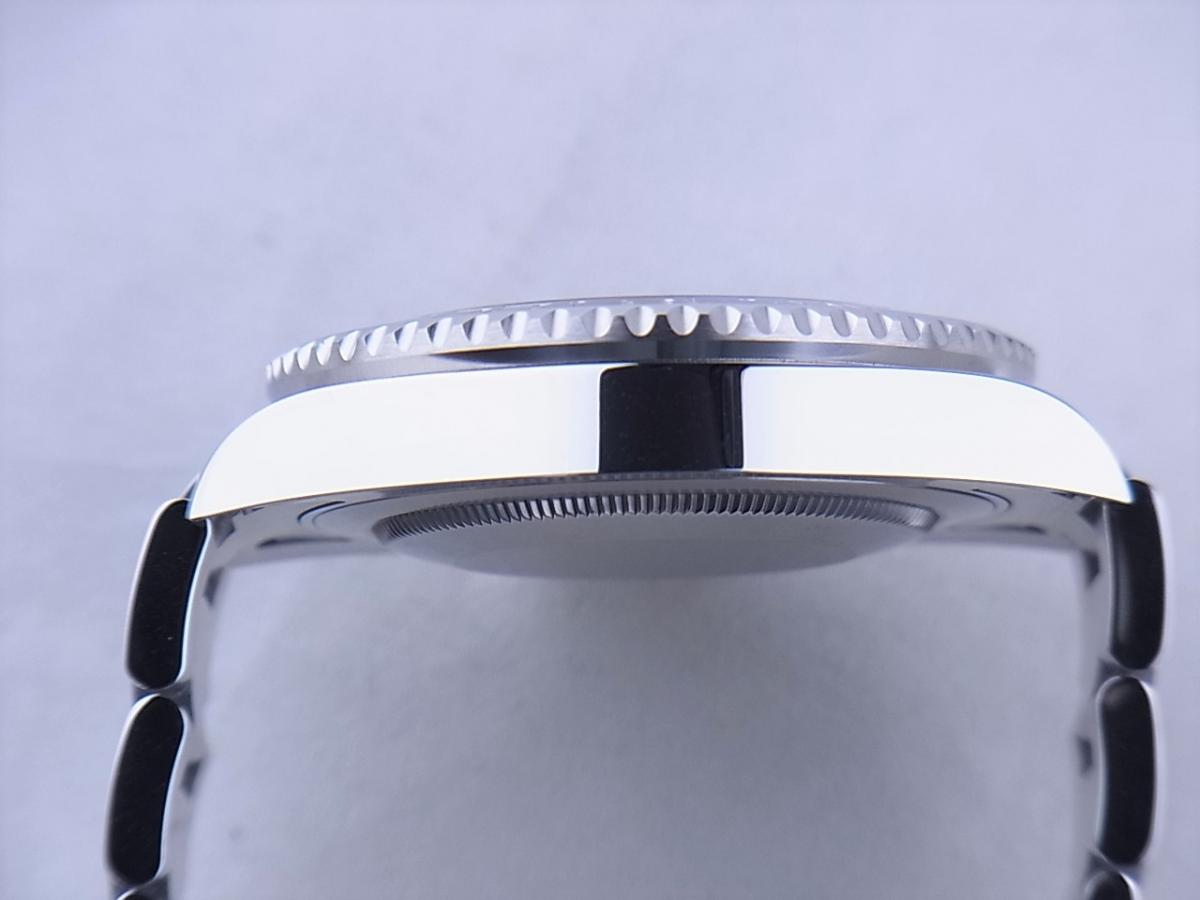 ロレックス GMTマスターII 116710BLNR ランダム　黒青ベゼル(2013モデル) メンズ腕時計　高額売却実績　9時ケースサイド画像