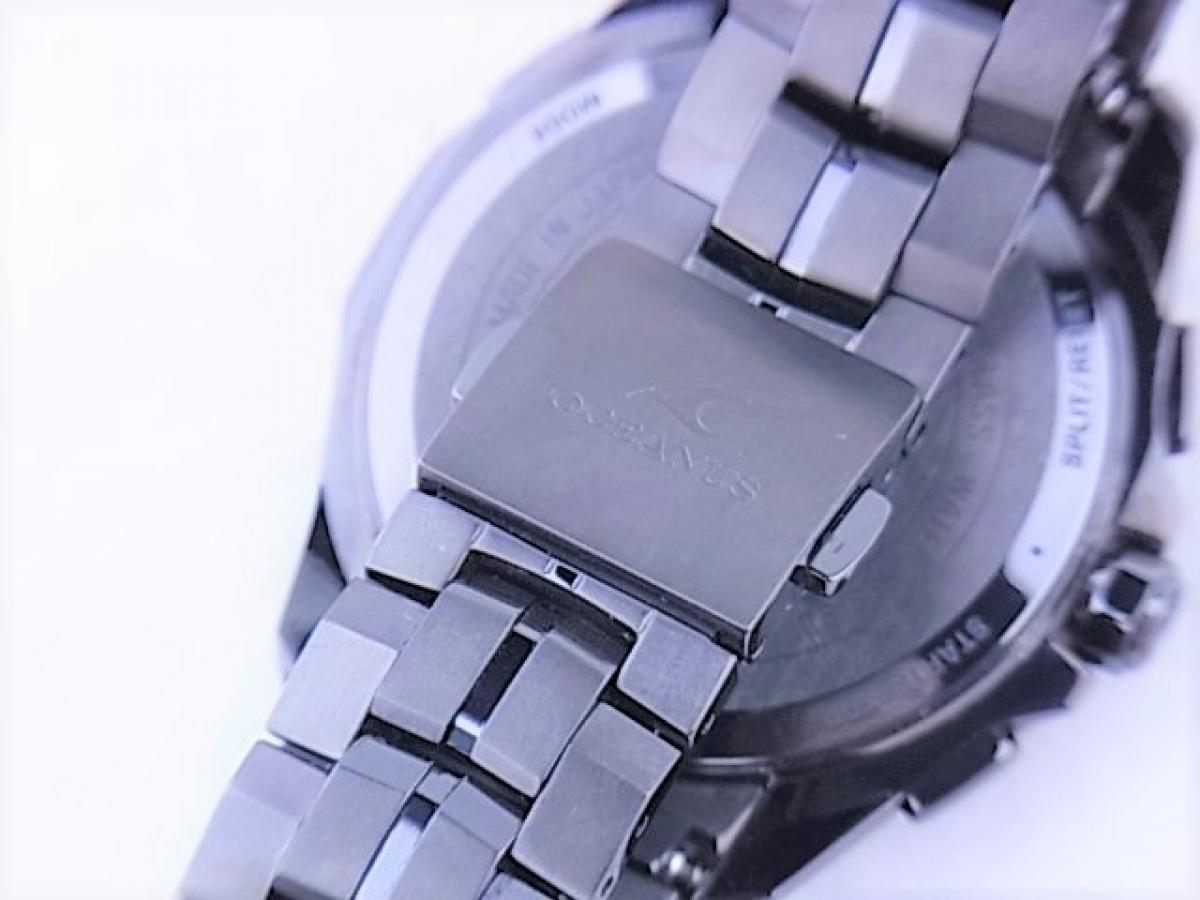 カシオ オシアナスマンタ OCW-S2400B-1AJF (ブラックマンタ)　メンズ腕時計　高価売却　バックル画像