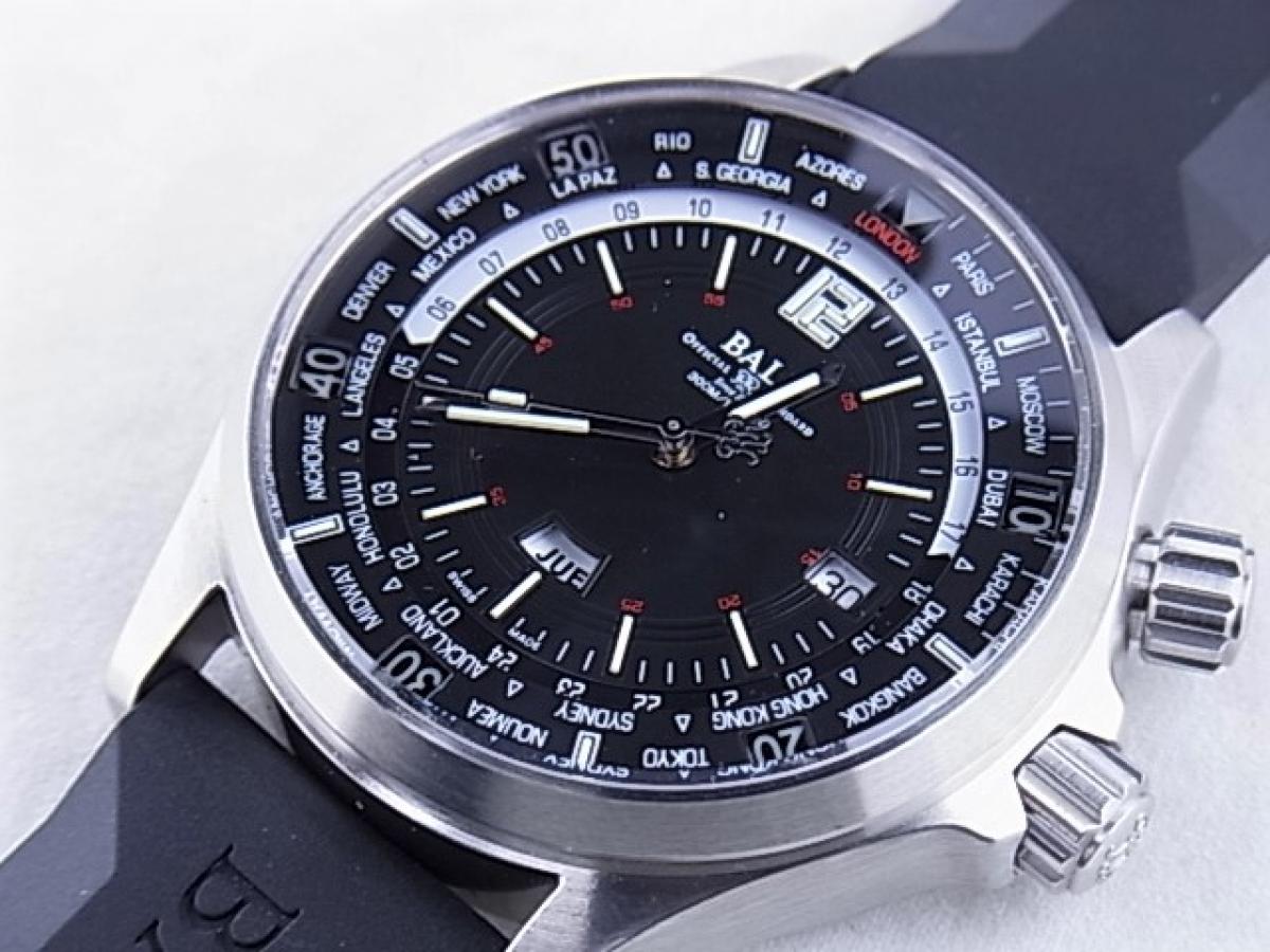 ボールウォッチ エンジニアマスターⅡダイバーDG2022A-P3A-BK GMT　メンズ腕時計　買取り実績　フェイス斜め画像