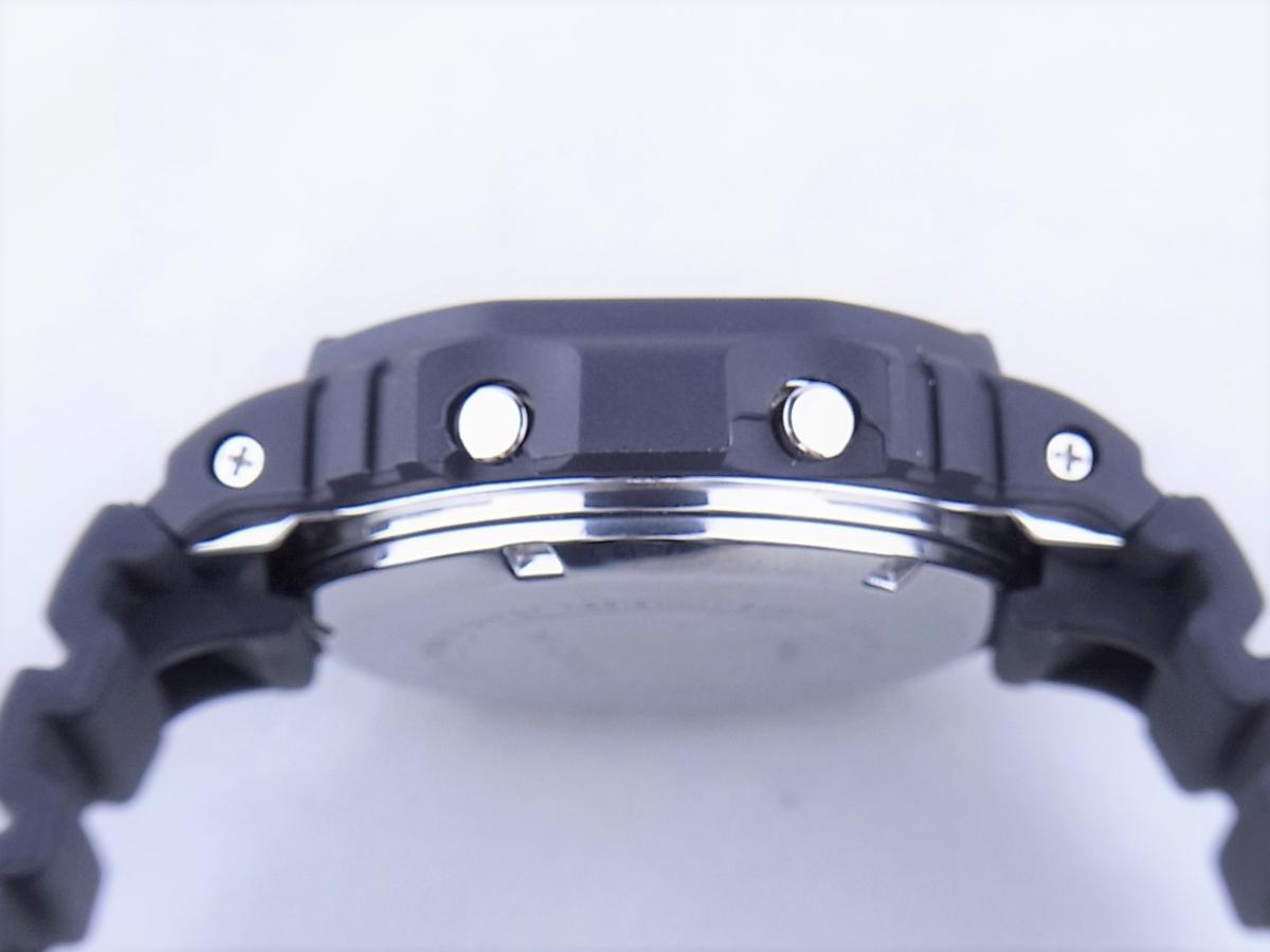 カシオ ＧショックDW-5000 20周年記念モデル　タイマー　フルオートカレンダー　ELバックライト　20気圧防水　メンズ腕時計　買い取り実績　3時リューズサイド画像
