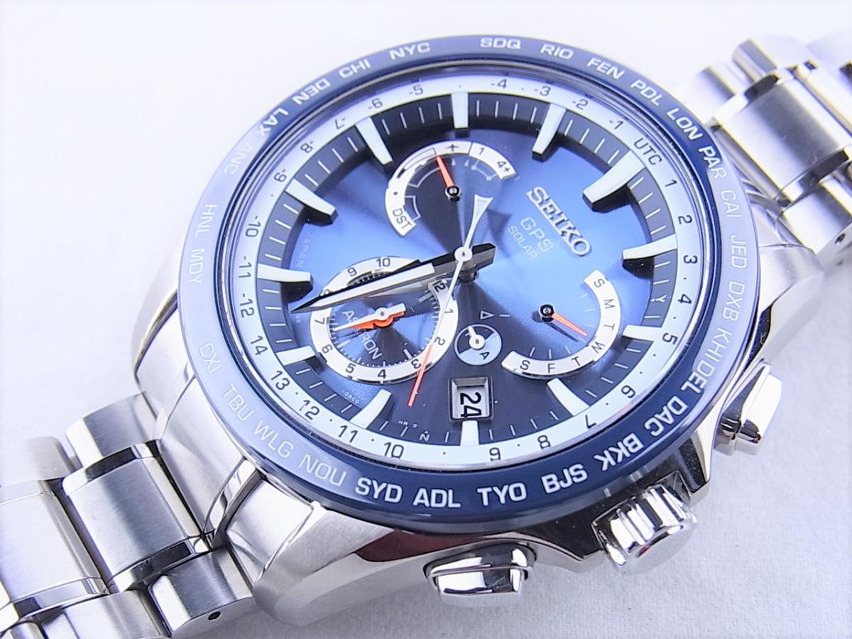 セイコー アストロン SBXB053 8X53-0AD0-2 デュアルタイム メンズ腕時計　買取り実績　フェイス斜め画像