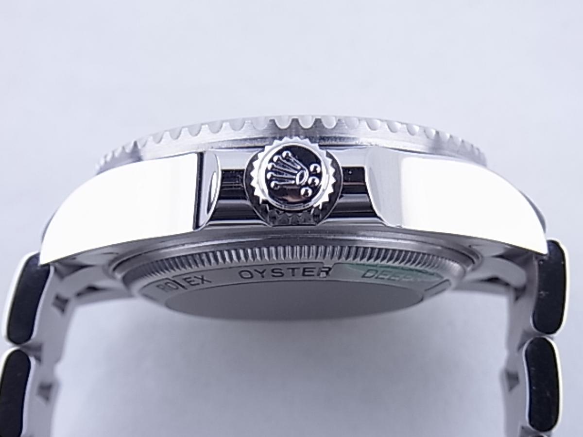 ロレックス シードゥエラーＤブルー116660 3900m防水機能　メンズ腕時計　買い取り実績　3時リューズサイド画像