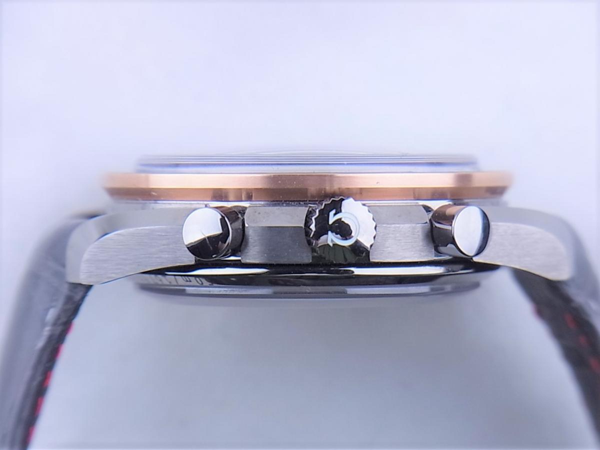 オメガ スピードマスター 311.63.44.51.99.001 メテオライトチタン ムーンウォッチ　デイト　2016年モデル　メンズ腕時計　買い取り実績　3時リューズサイド画像