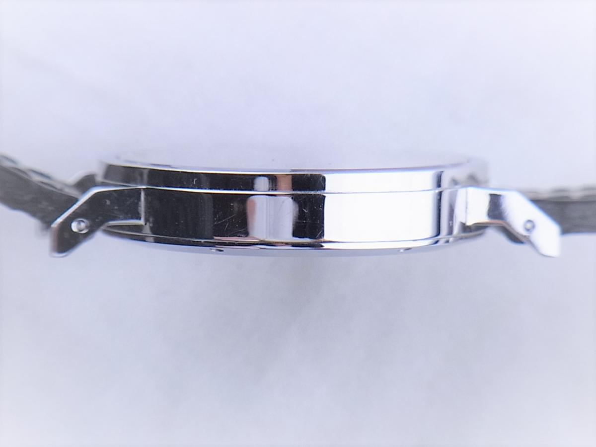 ノモス タンジェントスポーツTS1A1S2 ノンデイト　メンズ腕時計　高額売却実績　9時ケースサイド画像
