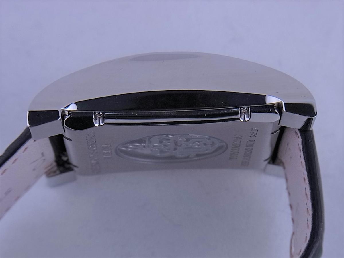 クエルボ イ ソブリノス エスプレンディドス1882　A2412/2 2412.82　メンズ腕時計　高額売却実績　9時ケースサイド画像