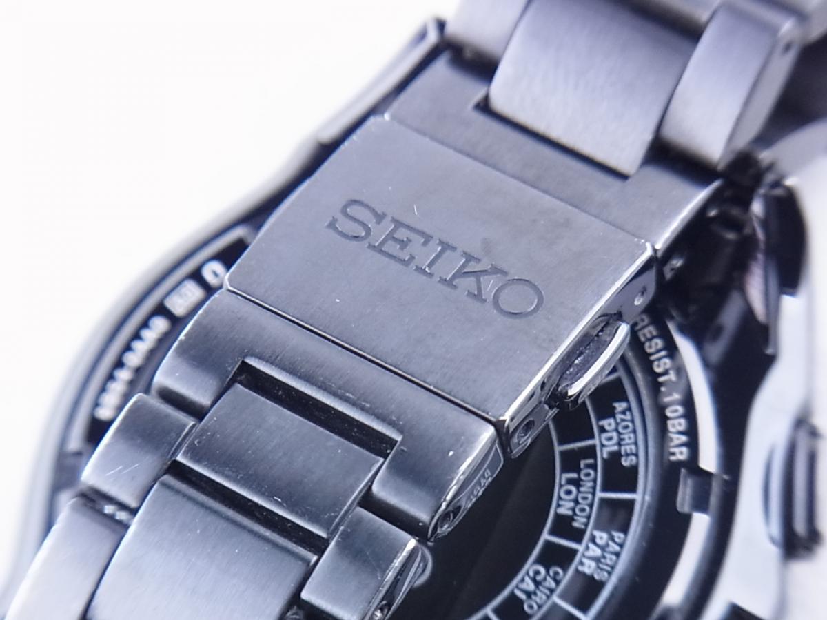 セイコー ブライツソーラーSAGA091/8B54-0AA0 メンズ腕時計　高価売却　バックル画像