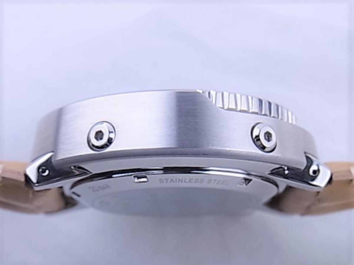 セイコー プロスペックス メカニカル フィールドマスター SBDC035　AT　キャリバー6R15　方位計　メンズ腕時計　高額売却実績　9時ケースサイド画像