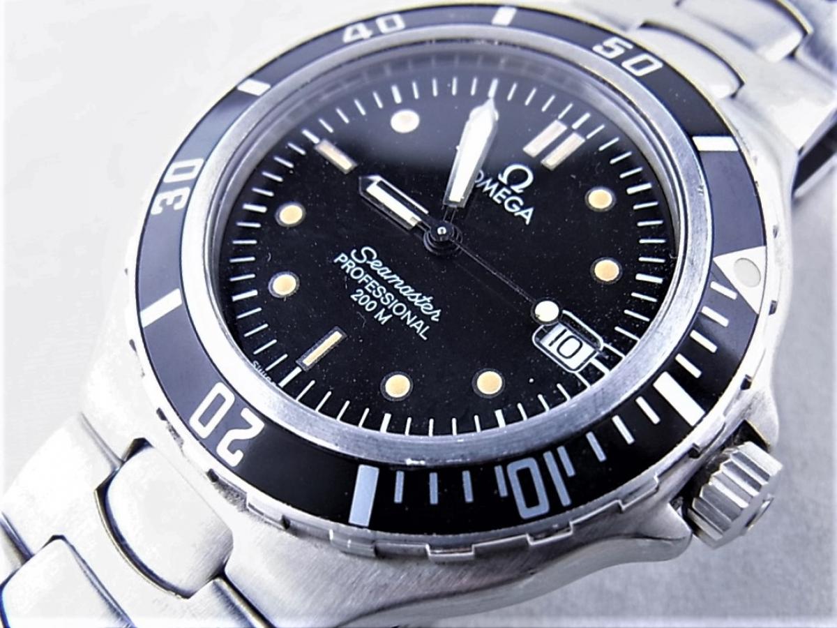 オメガ シーマスター プロフェッショナル 200m　クオーツ式　ボーイズ腕時計　買取り実績　フェイス斜め画像