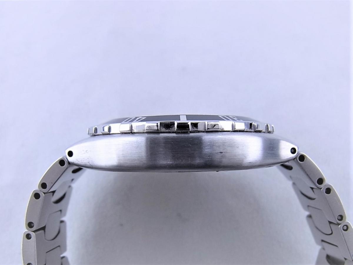 オメガ シーマスター プロフェッショナル 200m　クオーツ式　ボーイズ腕時計　高額売却実績　9時ケースサイド画像