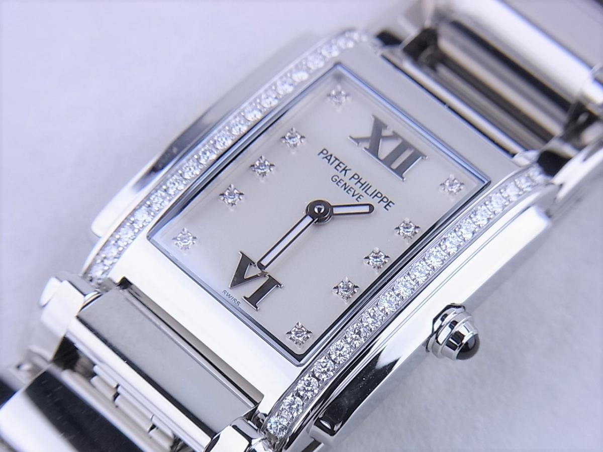パテックフィリップ トゥエンティーフォー4910 /10A -011 ダイヤモンドベゼル＆10Pインデックス レディース腕時計　買取り実績　フェイス斜め画像