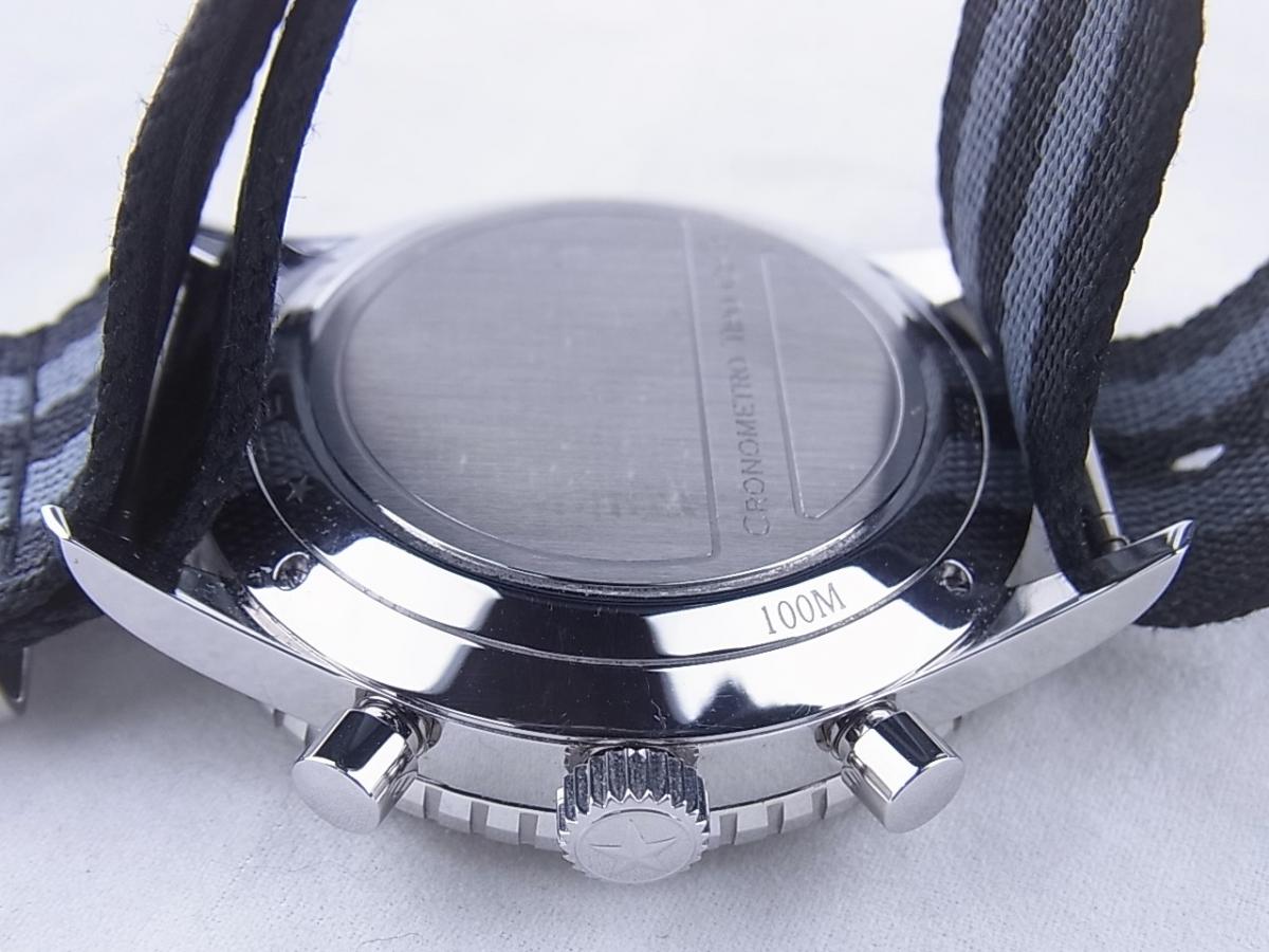 ゼニス クロノメトロTIPO CP-2　03.2240.4069/21.C774 ミリタリーモデル　2500本限定　メンズ腕時計　売却実績　裏蓋画像